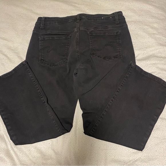 Straight Leg Black Denim Jeans - Picture 6 of 8